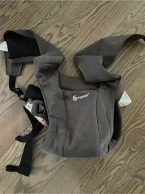 Ergobaby Carrier in Dark Charcoal